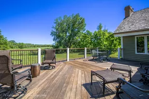39W944 Deer Run Dr, Saint Charles, IL 60175 - Photo 43