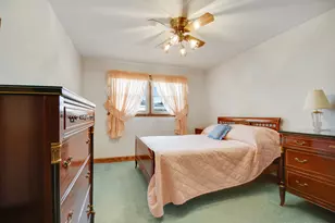 4513 W 102nd St, Oak Lawn, IL 60453 - Photo 13