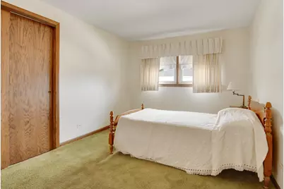 4513 W 102nd Street, Oak Lawn, IL 60453 - Photo 15
