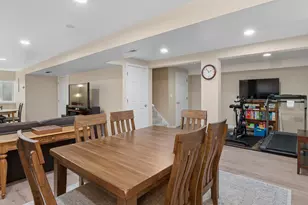 964 Lakestone Ln, Aurora, IL 60504 - Photo 17