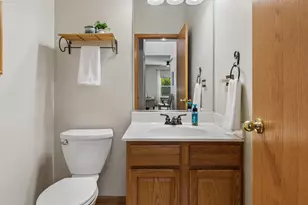 964 Lakestone Ln, Aurora, IL 60504 - Photo 19