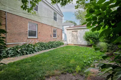 915 Hamlin Street, Evanston, IL 60201 - Photo 15