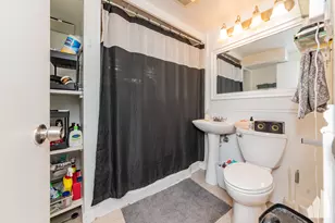 1456 W Irving Park Rd, Chicago, IL 60613 - Photo 9