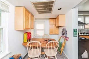 1456 W Irving Park Rd, Chicago, IL 60613 - Photo 3
