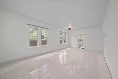 1006 S 4th Street, Aurora, IL 60505 - Photo 5