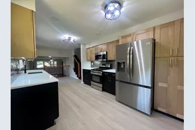 1401 Oakleaf Drive, Saint Anne, IL 60964 - Photo 5