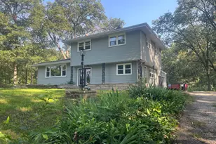 1401 Oakleaf Dr, Saint Anne, IL 60964 - Photo 31