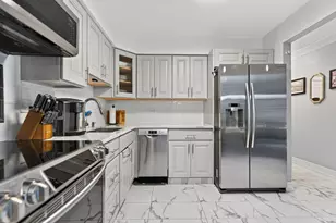 3110 Pheasant Creek Dr, Northbrook, IL 60062 - Photo 9