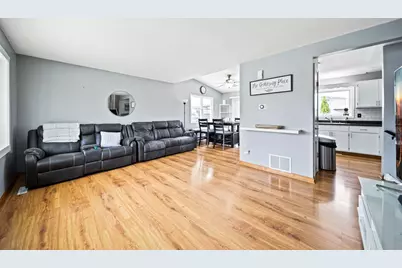 15512 Lorel Avenue, Oak Forest, IL 60452 - Photo 3