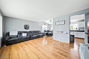 15512 Lorel Ave, Oak Forest, IL 60452 - Photo 3