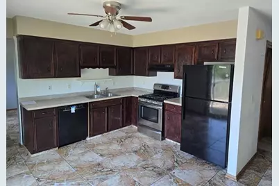 6984 Squaw Prairie Road, Belvidere, IL 61008 - Photo 9