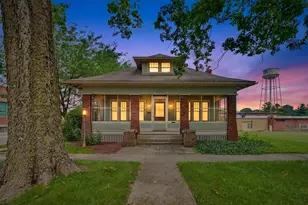 202 E Washington St, Monticello, IL 61856 - Photo 41