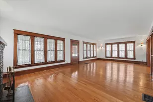 202 E Washington St, Monticello, IL 61856 - Photo 7