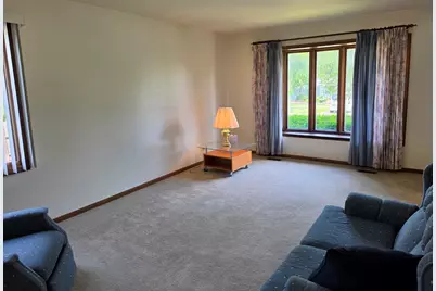 736 Yorkshire Lane, Des Plaines, IL 60016 - Photo 11