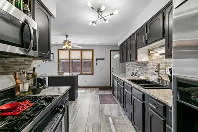 238 S Walnut Street, Glenwood, IL 60425 - Photo 11