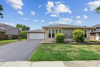 238 S Walnut Street, Glenwood, IL 60425 - Photo 1