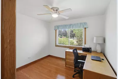 806 Edgerton Drive, Joliet, IL 60435 - Photo 15