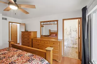 806 Edgerton Dr, Joliet, IL 60435 - Photo 11