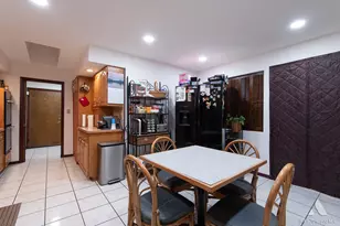 7737 Cashew Dr, Orland Park, IL 60462 - Photo 17
