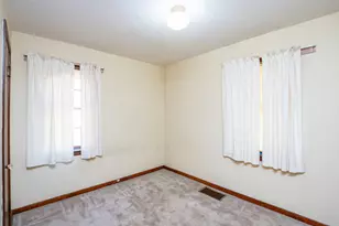 530 Webb St, Calumet City, IL 60409 - Photo 11