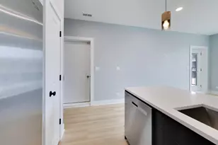 6552 S Maryland Ave, Chicago, IL 60637 - Photo 9
