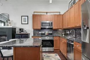 1301 W Madison St, Chicago, IL 60607 - Photo 3