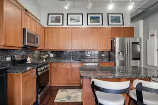 1301 W Madison St, Chicago, IL 60607 - Photo 5
