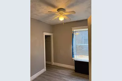 7621 S Saint Lawrence Avenue, Chicago, IL 60619 - Photo 11