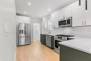 4829 W Strong St, Chicago, IL 60630 - Photo 7