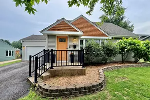 922 Cornell St, Ottawa, IL 61350 - Photo 3