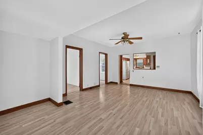 322 Hickory Street, Dekalb, IL 60115 - Photo 9