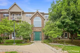 350 Cunat Blvd, Richmond, IL 60071 - Photo 1