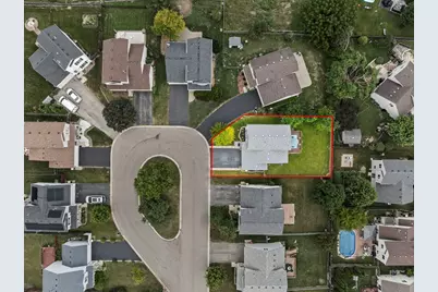 2253 N Stonehedge Court, Round Lake Beach, IL 60073 - Photo 7