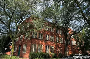 2510 N Wayne Ave, Chicago, IL 60614 - Photo 1