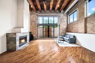 2620 N Clybourn Ave, Chicago, IL 60614 - Photo 3