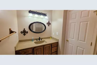 1136 Meadows Walk, Bourbonnais, IL 60914 - Photo 13