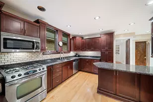 2617 W Lunt Ave, Chicago, IL 60645 - Photo 9