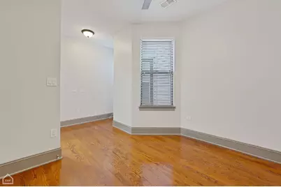 438 E 45th Place, Chicago, IL 60653 - Photo 15