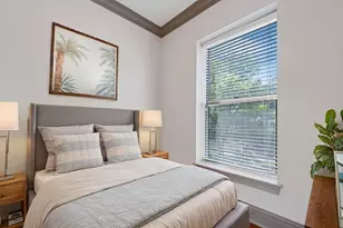 438 E 45th Pl, Chicago, IL 60653 - Photo 9