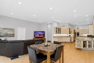 4 Far Hills Rd, Barrington Hills, IL 60010 - Photo 23