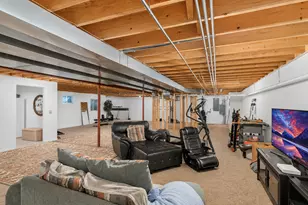 4 Far Hills Rd, Barrington Hills, IL 60010 - Photo 57