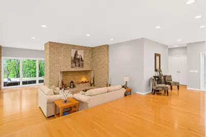 4 Far Hills Road, Barrington Hills, IL 60010 - Photo 15