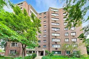 1122 W Lunt Ave, Chicago, IL 60626 - Photo 1