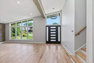 9039 Windsor Dr, Palos Hills, IL 60465 - Photo 11