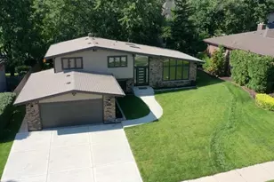 9039 Windsor Dr, Palos Hills, IL 60465 - Photo 31