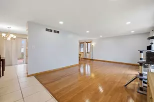 8612 Carriage Ln, Tinley Park, IL 60487 - Photo 11