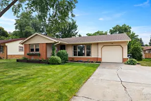 1130 Carswell Ave, Elk Grove Village, IL 60007 - Photo 1