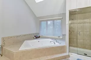 985 Chapel Ct N, Glen Ellyn, IL 60137 - Photo 25