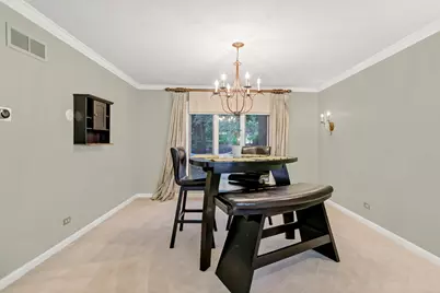 985 Chapel Court N, Glen Ellyn, IL 60137 - Photo 7