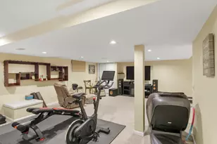 985 Chapel Ct N, Glen Ellyn, IL 60137 - Photo 39